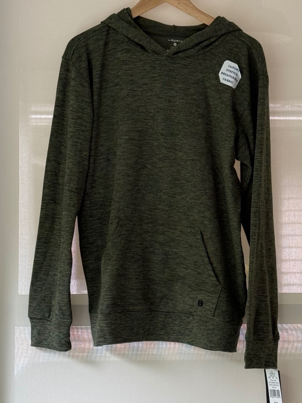 Layers Lightweight Performance Hoodie XL Winter Moss Green NWT